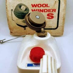 1970s Vintage Brother Wool Winder