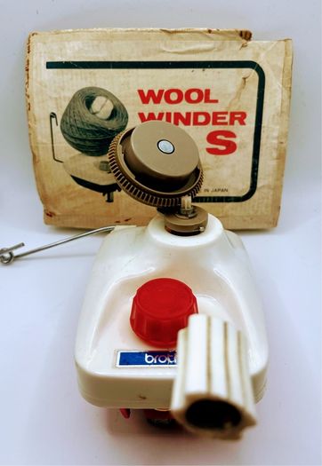 1970s Vintage Brother Wool Winder