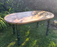 Kitchen table