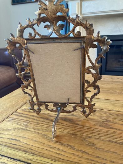 Victorian gilt framed mirror