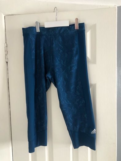 Ladies adidas leggings size 12/14 reduced