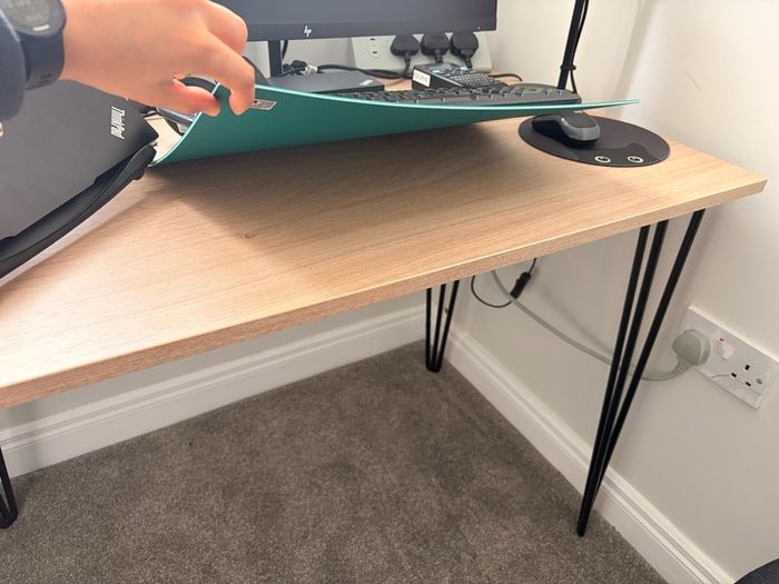Office Desk (100 x 60 cm)