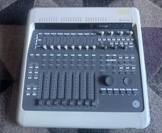 Digidesign 003 mixing console