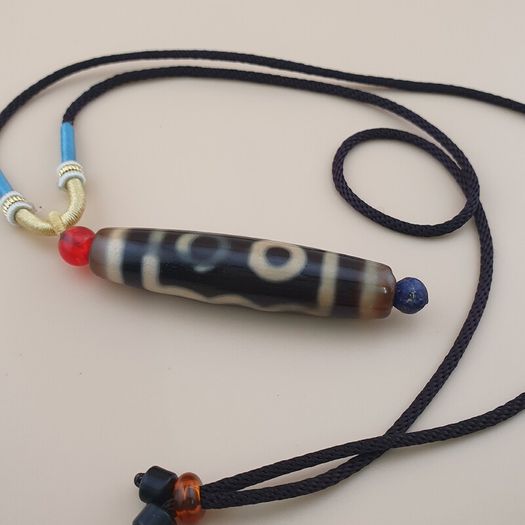 Vintage 5 Eyes Agate Bead Amulet pendant Necklace