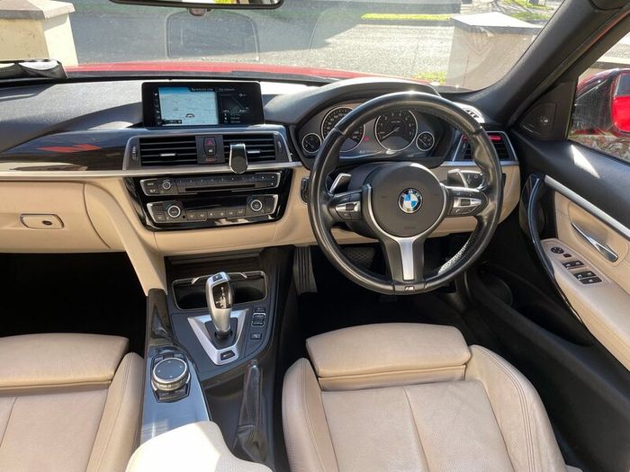 BMW 330e M Sport iPerformance hybrid
