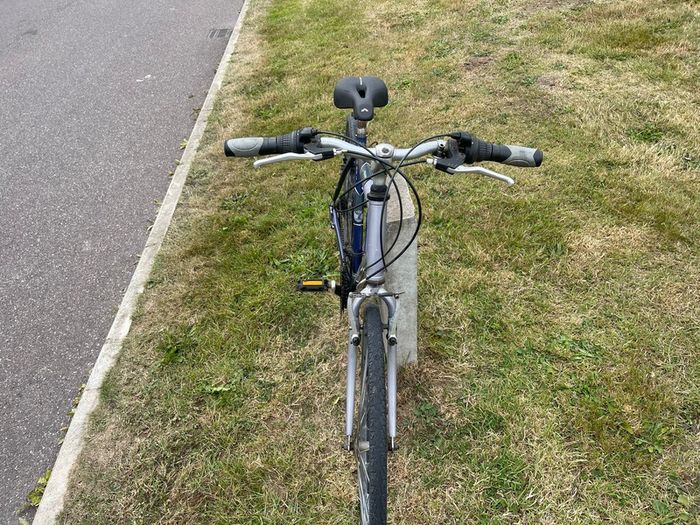 hybrid bike