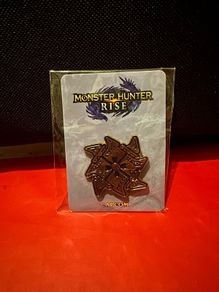 Monster Hunter Rise Kamura Official Pin