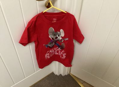 T-shirt size youth M