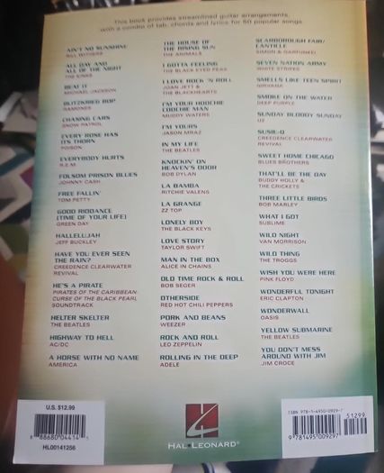 Simple Songs - Easy Guitar Songbook - 50 Songs with Tab