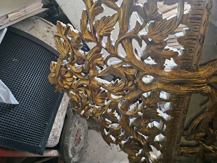 Large mirrors