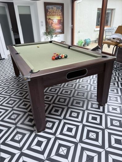 7 Foot Pool Diner Billiards Table Dark Walnut Finish