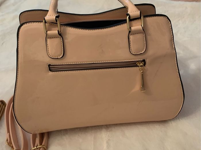 handbag and purse