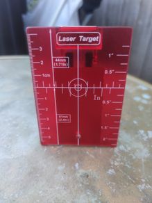 Leica red target plate for lino laser