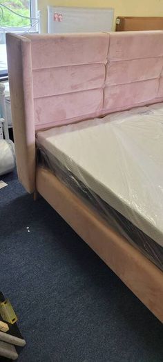 6ft Silent night Pink bedframe + Emma 6ft Mattress
