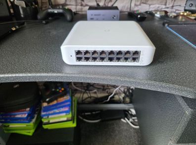 Ubiquiti USW Lite 16 PoE