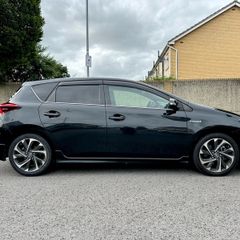 2017 Toyota Auris - Hybrid G Package