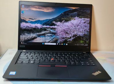 Lenovo ThinkPad T490 Intel i7 8th Gen | 16GB RAM | 256GB SSD | Windows 11 | Office 2021