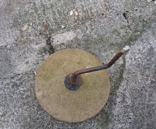 Stone grinding wheel
