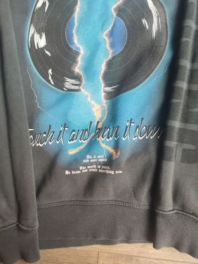 Bershka Tokyo Graphic Rock Sweatshirt Jumper Size L