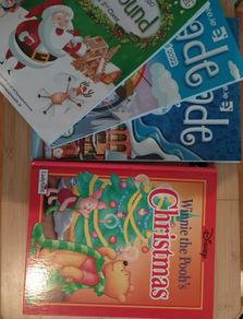 Winnie the Pooh'' s Christmas and annuals