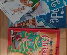 Winnie the Pooh'' s Christmas and annuals