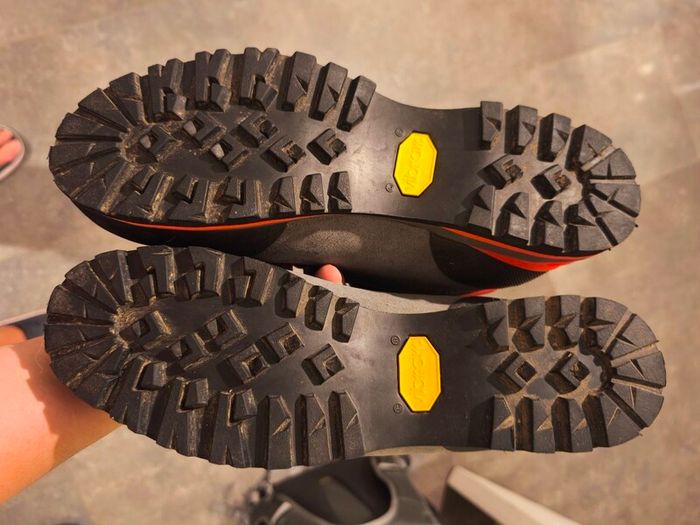 Hiking Boots EU 42 UK 8