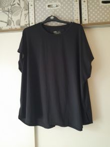 leisure top