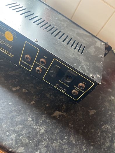 SWR STUDIO 220 vintage bass head amplifier