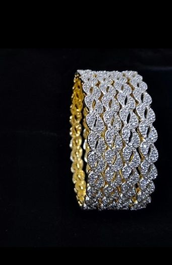 Double tone 4 bangles - Zircon - New