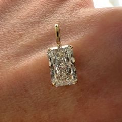 3ct (3 carat) Diamond Pendant