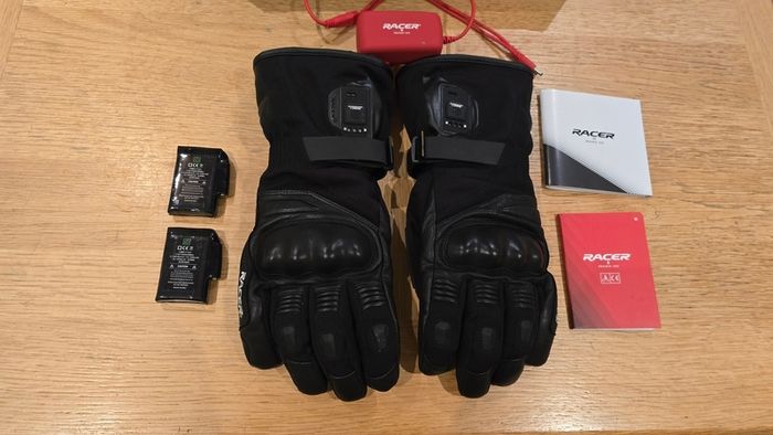 Racer 4 Heated Gloves Size Medium