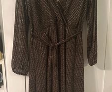 Elegant shimmer maxi dress