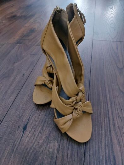 Schuh - Uk6