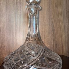 Crystal decanter