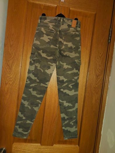 combat jeans