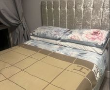 double bed 4'6