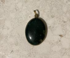 Pendant with unusual stone