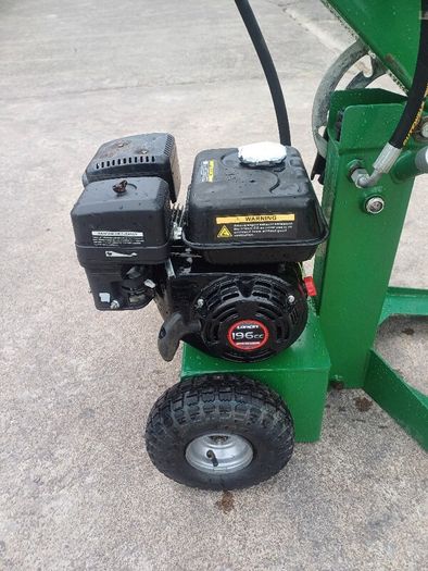 12 Ton Petrol Log Splitter