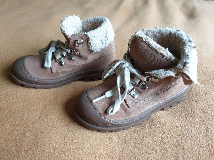 Zara winter boots UK8.5 EUR26
