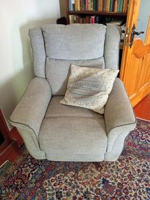 electric reclining chair