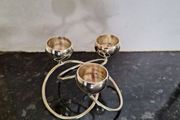 Lovely metal tealight holder