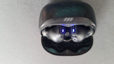 Jbl Wireless Noise Tune Beam 2 (excellent Condition)