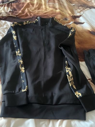 Mens  BNWT tracksuit size M