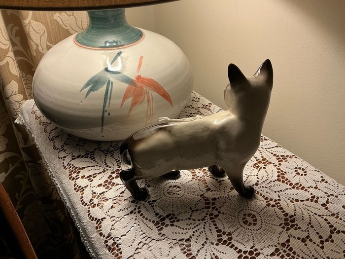 Beswick Siamese cat