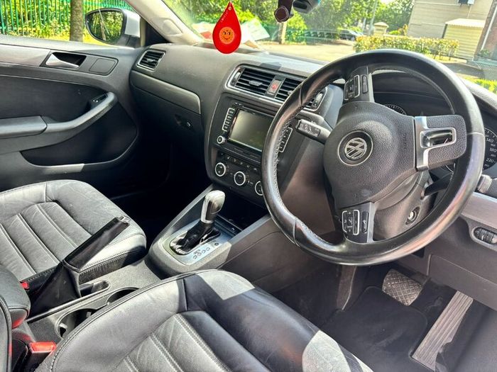Vw Jetta 2013 - Rare 2.0 Petrol Tsi Dsg 197 Bhp