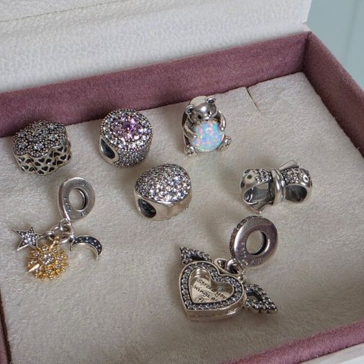 Pandora bracelets/charms/necklace please check all the photos