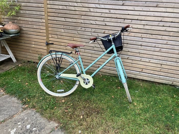 ladies barracuda bicycle. Perfect condition. Rarely used