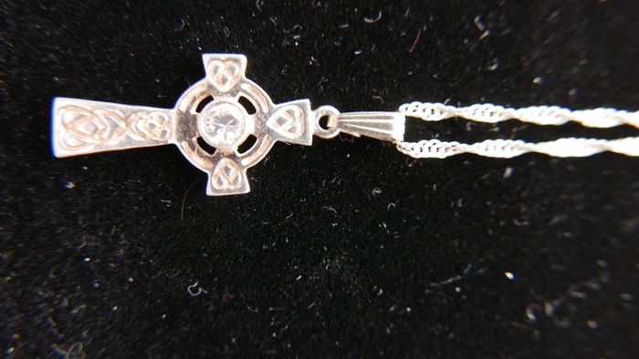 Vintage Sterling Silver 925 Celtic Heart Cross Pendant Necklace 18,2"