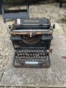 FREE Typewriter