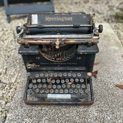 FREE Typewriter